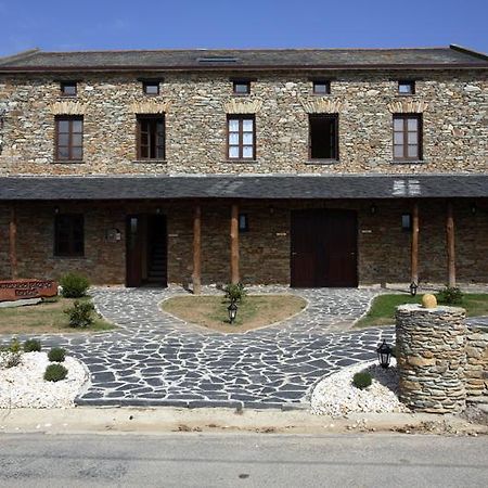 Hotel Y Apartamentos Penarronda Playa Castropol Exterior photo